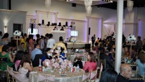 Wedding Venue, Banquet Hall, Party Venue, Venue for Rent, Large Capacity Venue Bride & Groom Dance