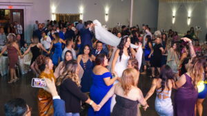 Wedding Venue, Banquet Hall, Party Venue, Venue for Rent, Large Capacity Venue Bride & Groom Dance